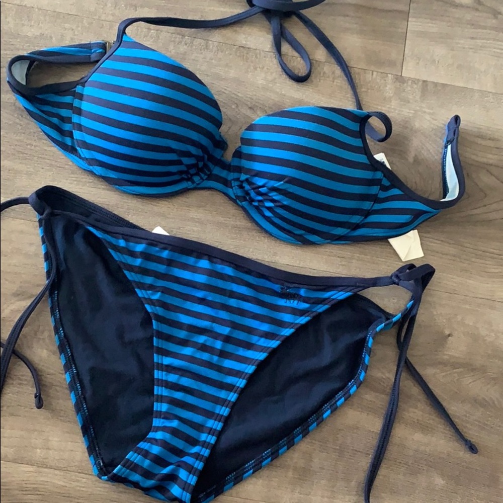Abercrombie fitch bikinis